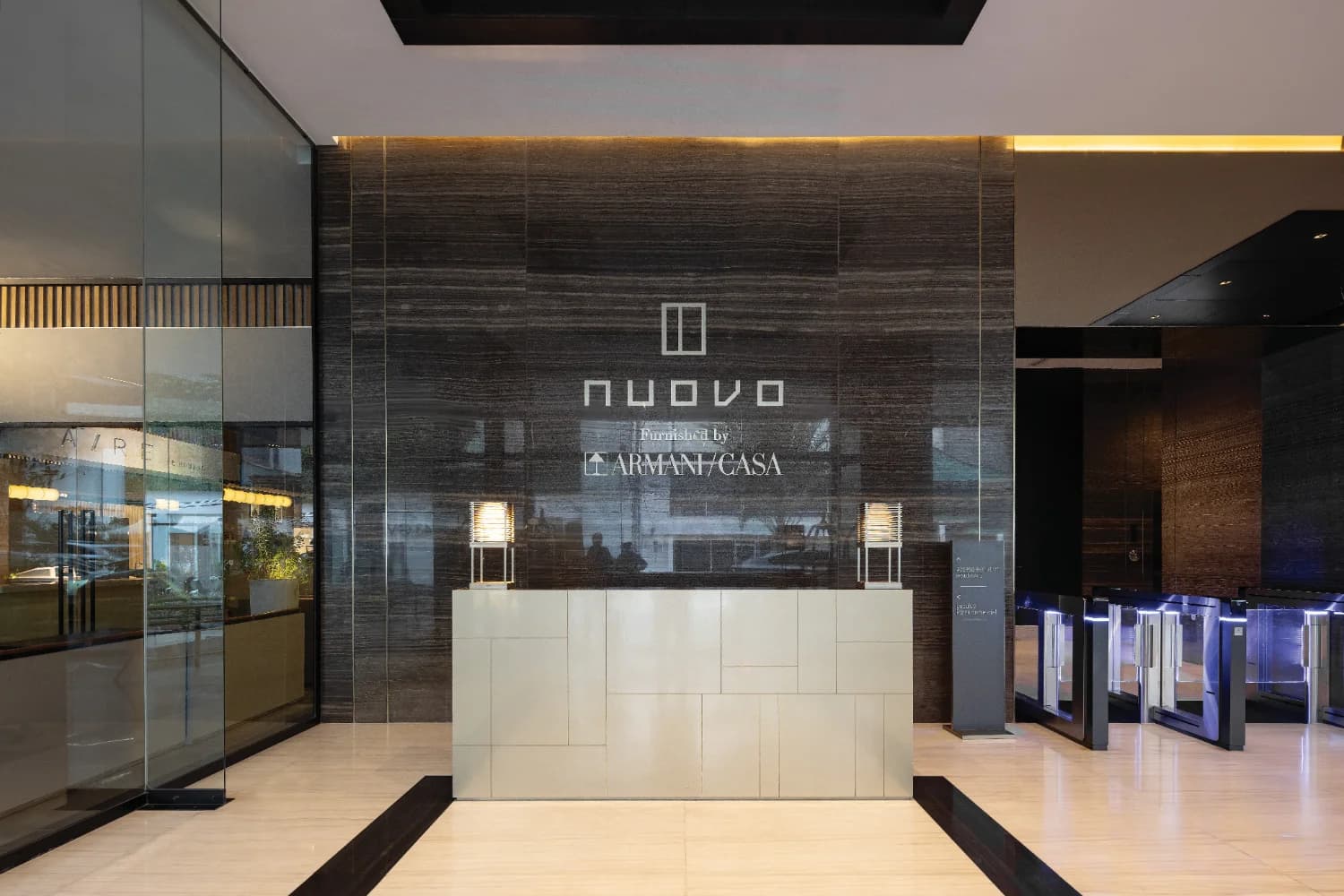 Nuovo by Armani/Casa lobby with reception desk