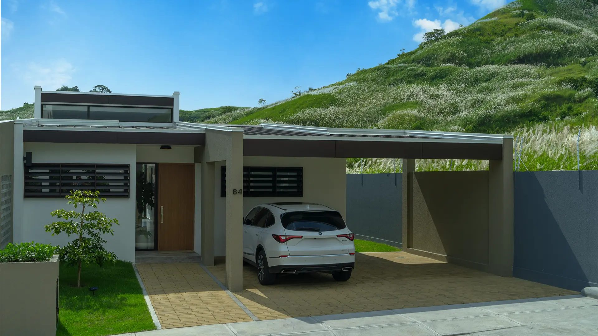 Single-story Perla S house with carport at BarrioAlto