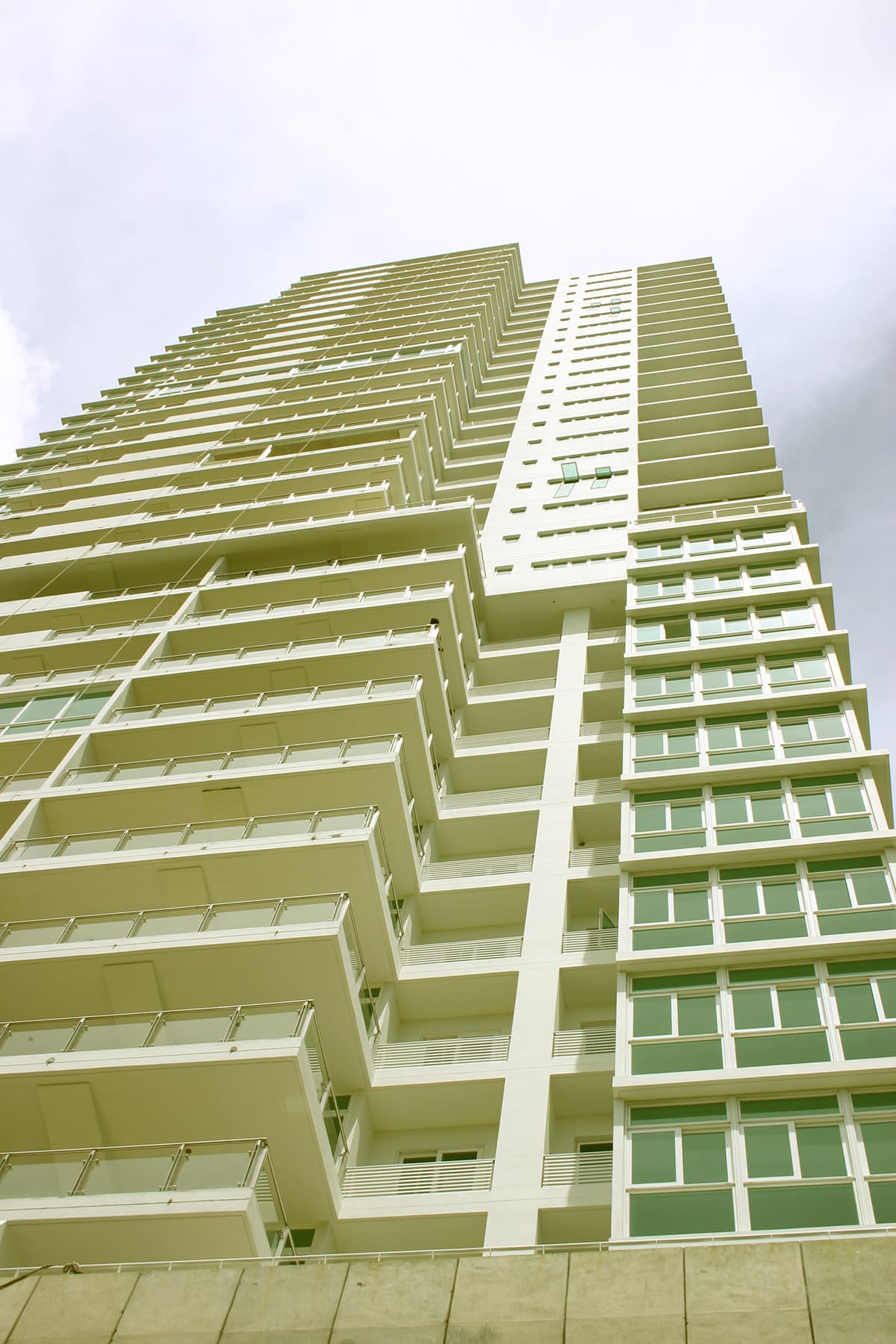 Balconies climbing the facade of the PH Pradera tower