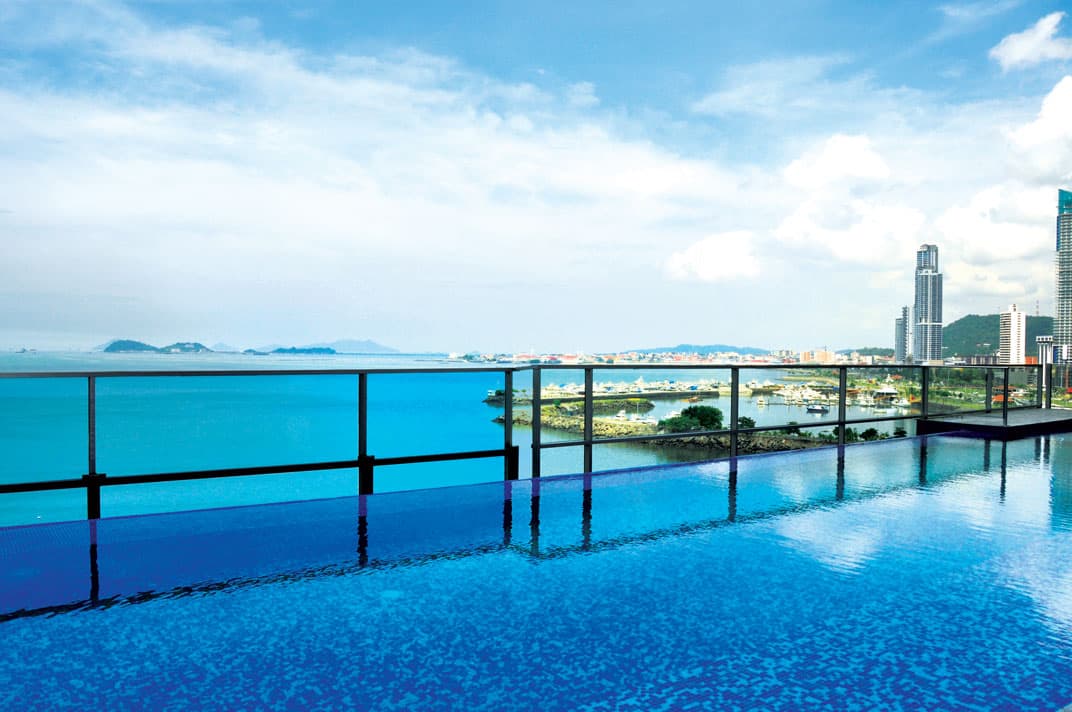 Waters on the Bay infinity pool overlooking Panama Bay