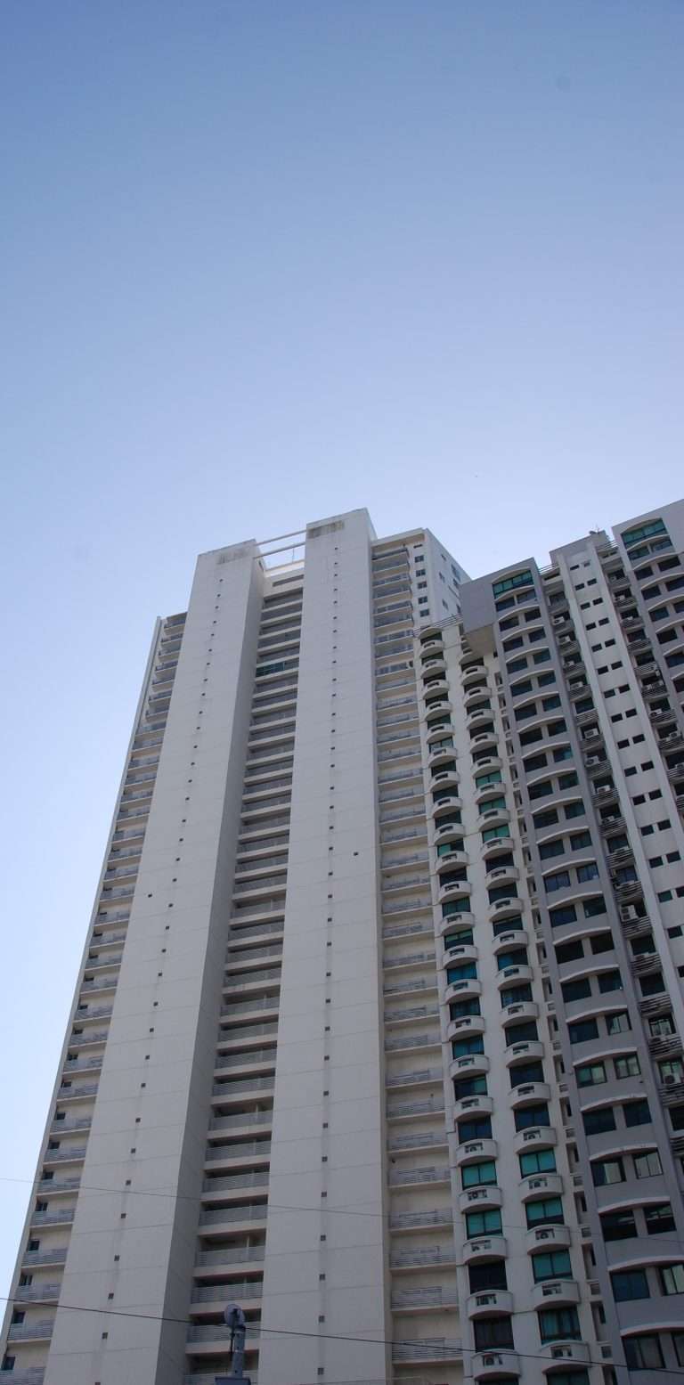 Nautica tower rising above Coco del Mar in Panama City