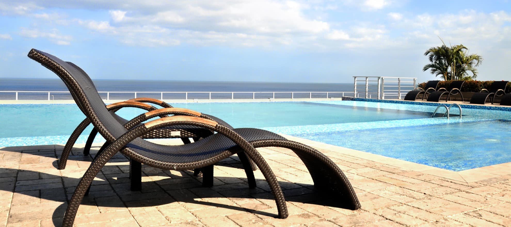 Torres Terrasol pool loungers with ocean views