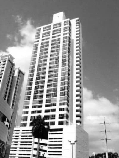 Black-and-white view of the PH WaterView residential tower, San Francisco, Panama City