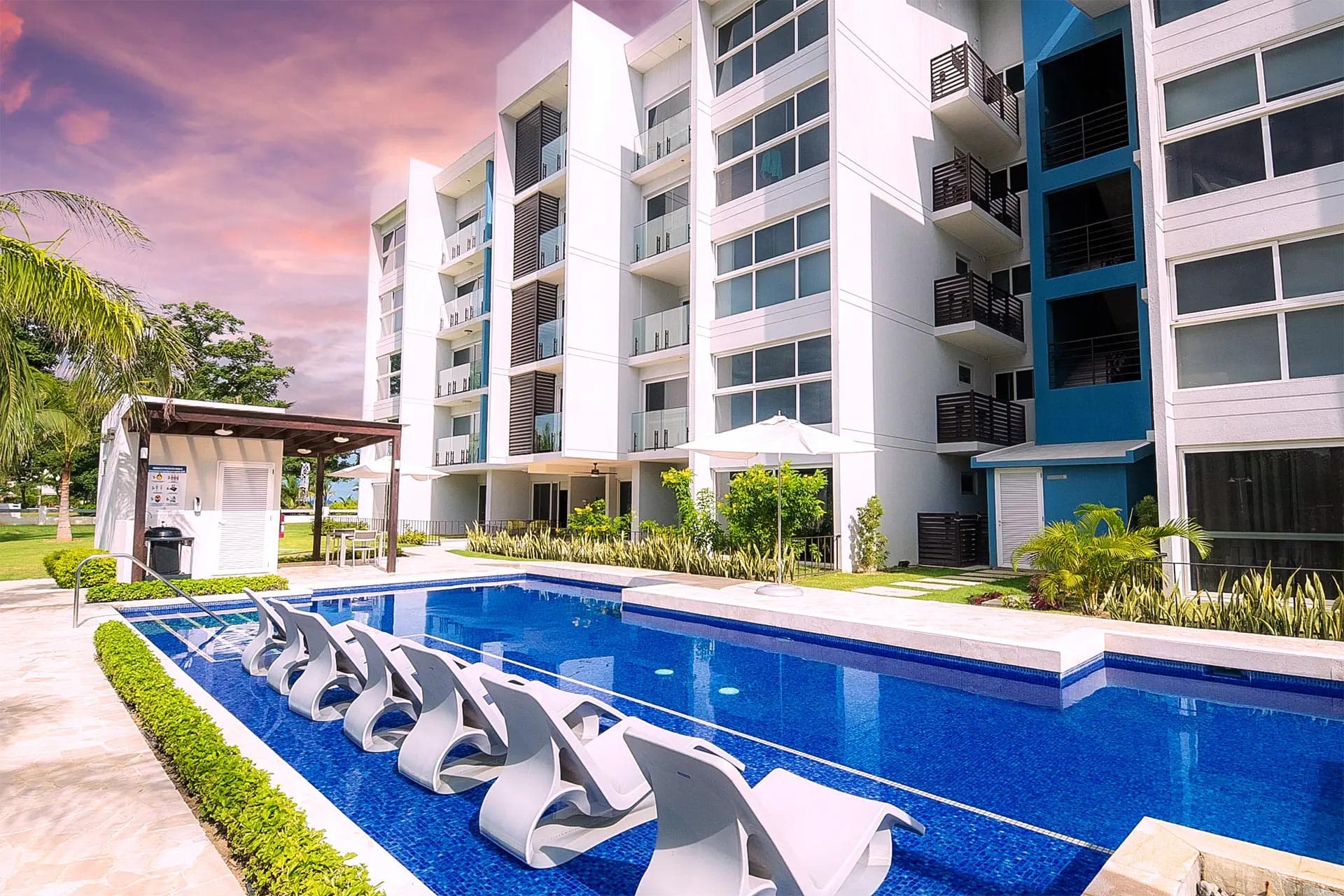 Apartment building and lap pool at Playa Caracol, Chame
