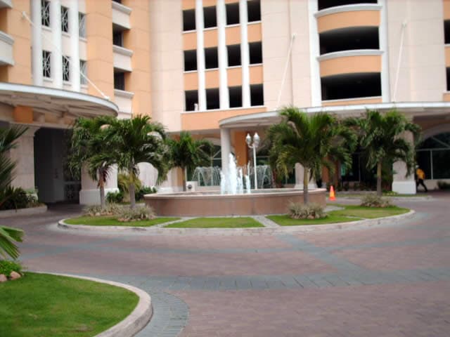 Landscaped entrance drive with fountain at Costa Pacifica, Punta Pacifica