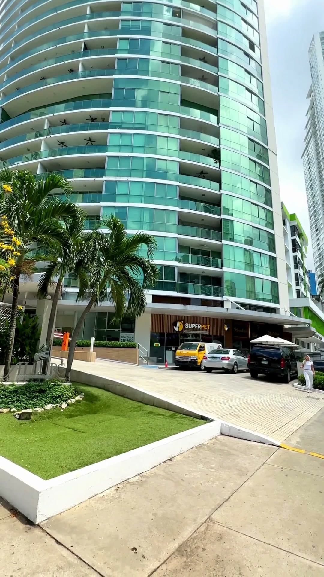 Allure at the Park tower with the Park Shops at its base, Bella Vista, Panama City