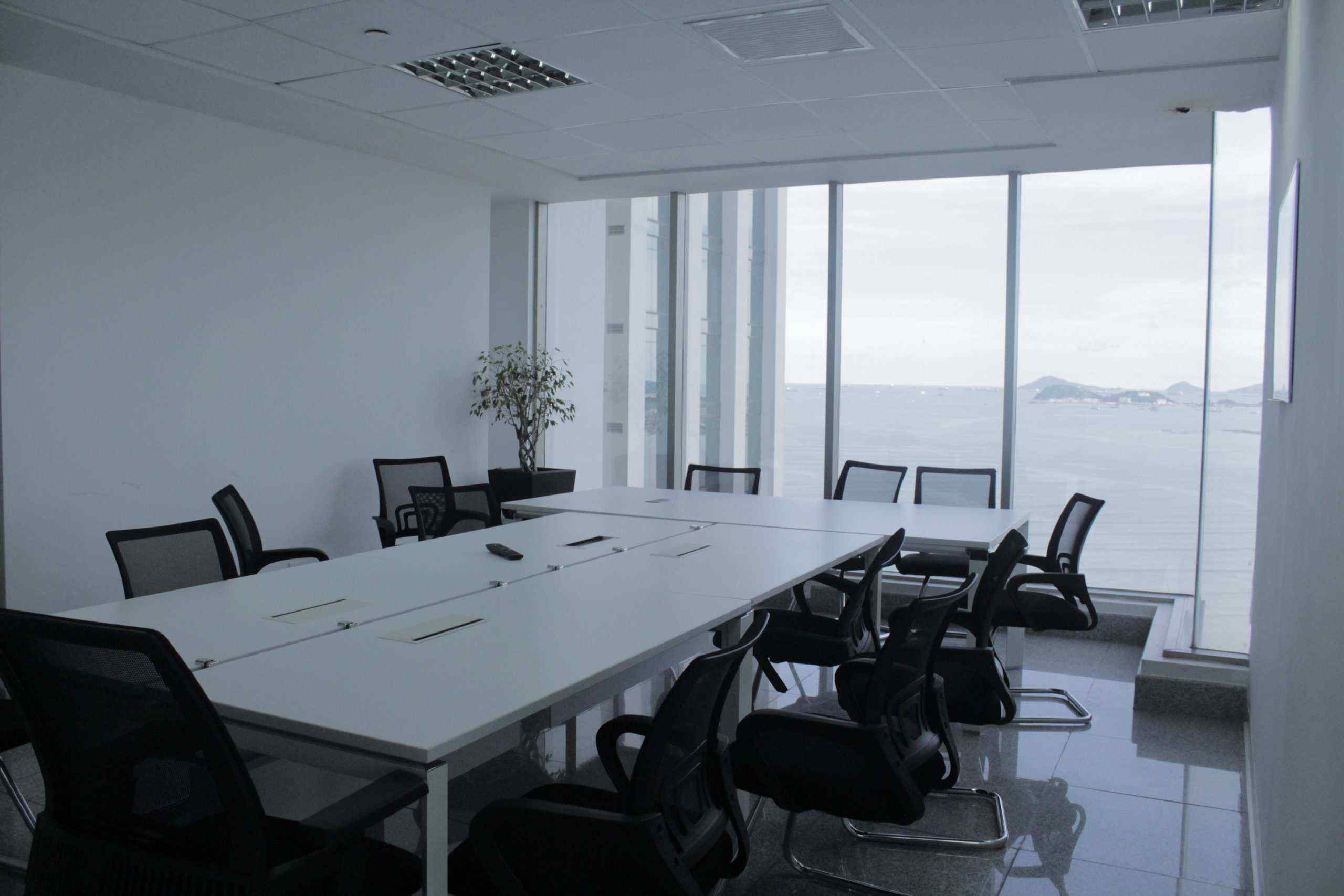 Conference room with bay-view windows at BICSA Financial Center