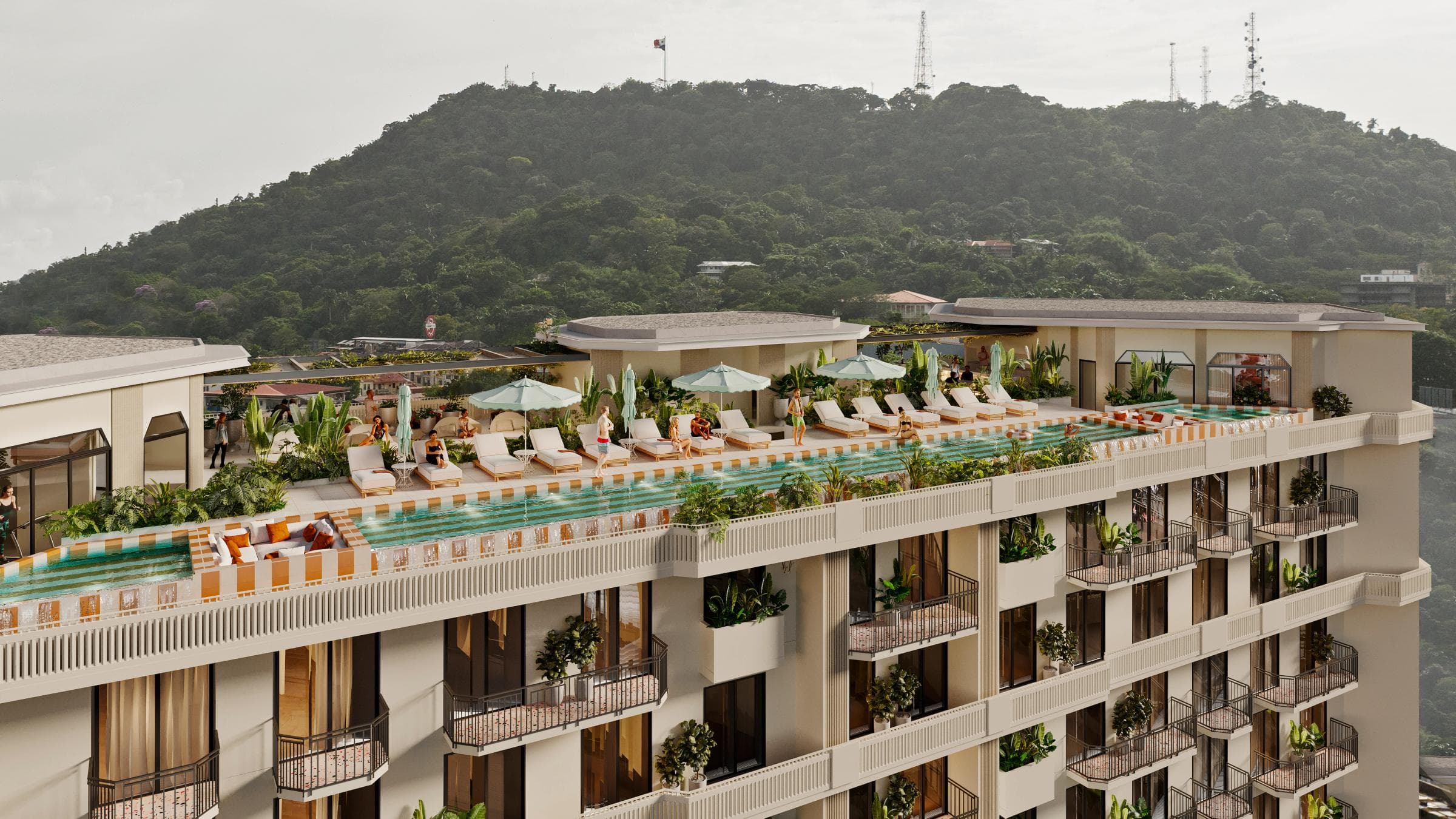 Rooftop pool of La Unión with Cerro Ancón behind